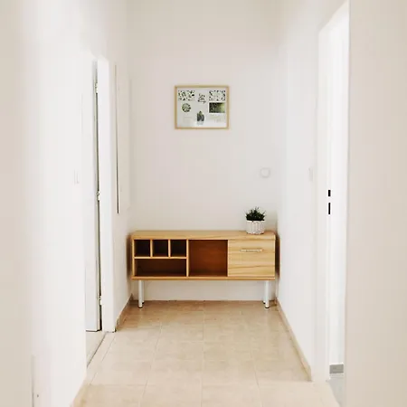 Spaleny Mlyn V Narodnim Parku Podyji Gæstehus 3*