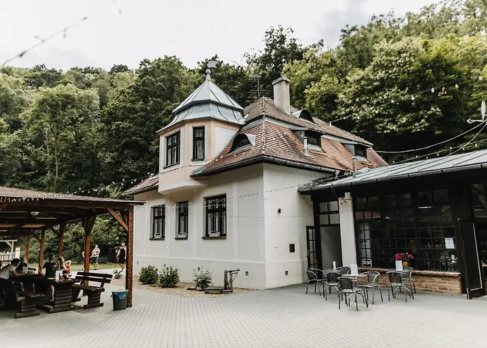 Spaleny Mlyn V Narodnim Parku Podyji Pensionat 3*