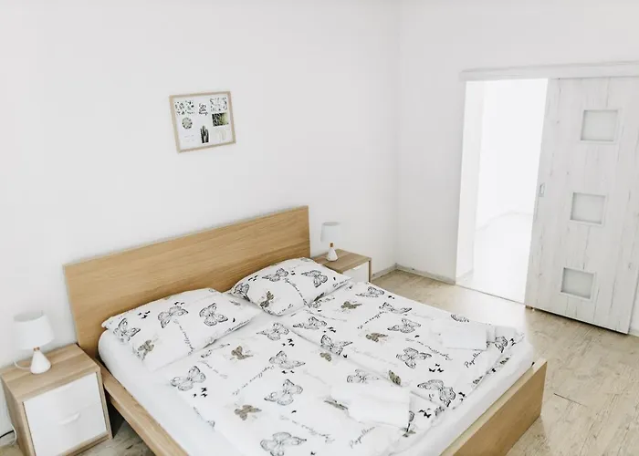 Spaleny Mlyn V Narodnim Parku Podyji Pensionat Znojmo